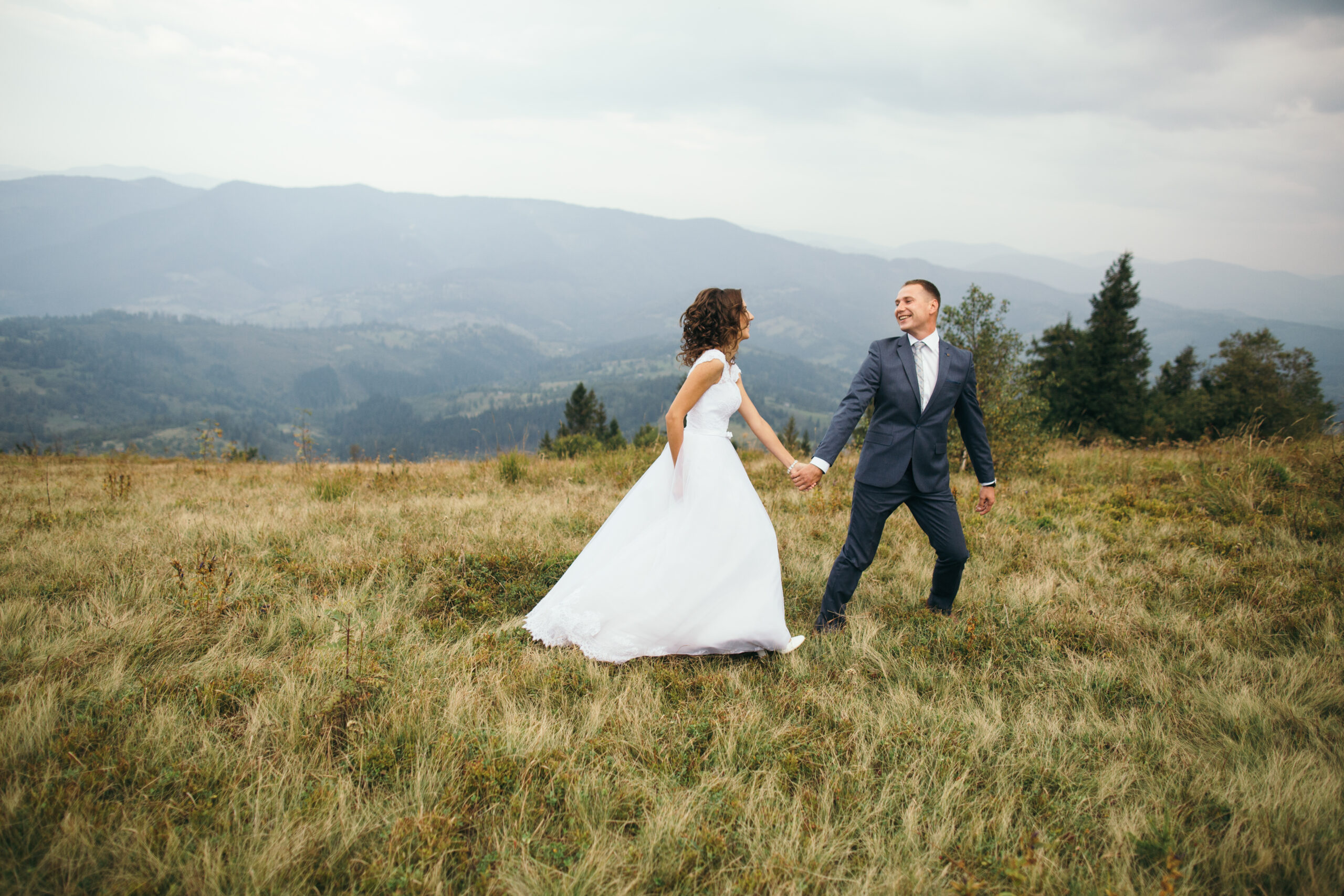 Smoky Mountain wedding themes